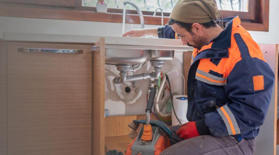 Professional sewer line replacement in London, AR